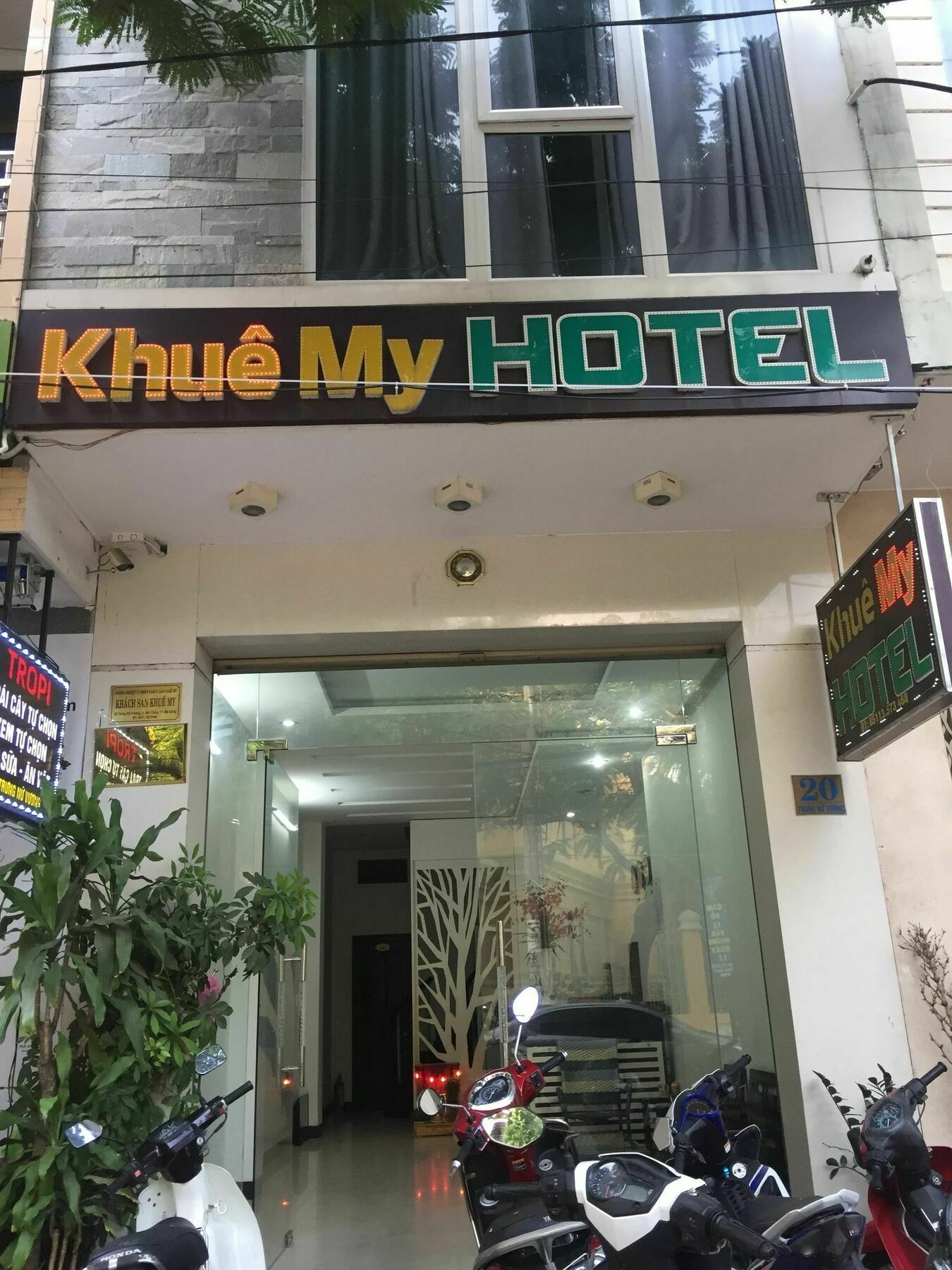 Khue My Hotel Đà Nẵng Kültér fotó