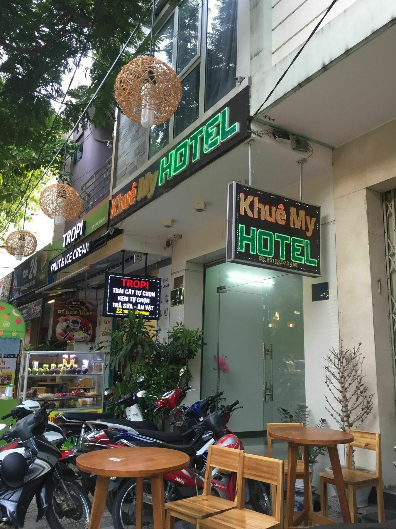 Khue My Hotel Đà Nẵng Kültér fotó